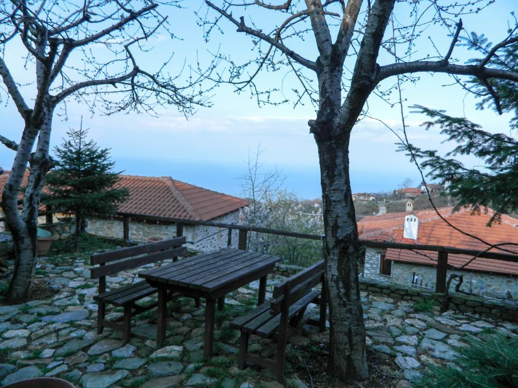 Guesthouse Klearchos Палеос-Пантелеймонас Экстерьер фото