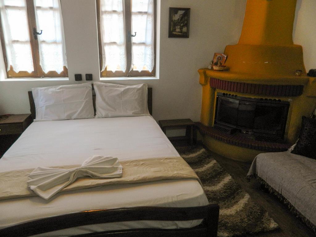 Guesthouse Klearchos Палеос-Пантелеймонас Экстерьер фото