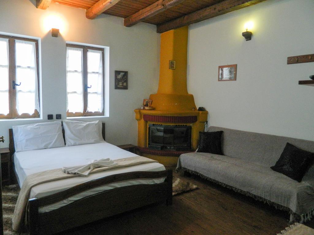 Guesthouse Klearchos Палеос-Пантелеймонас Экстерьер фото