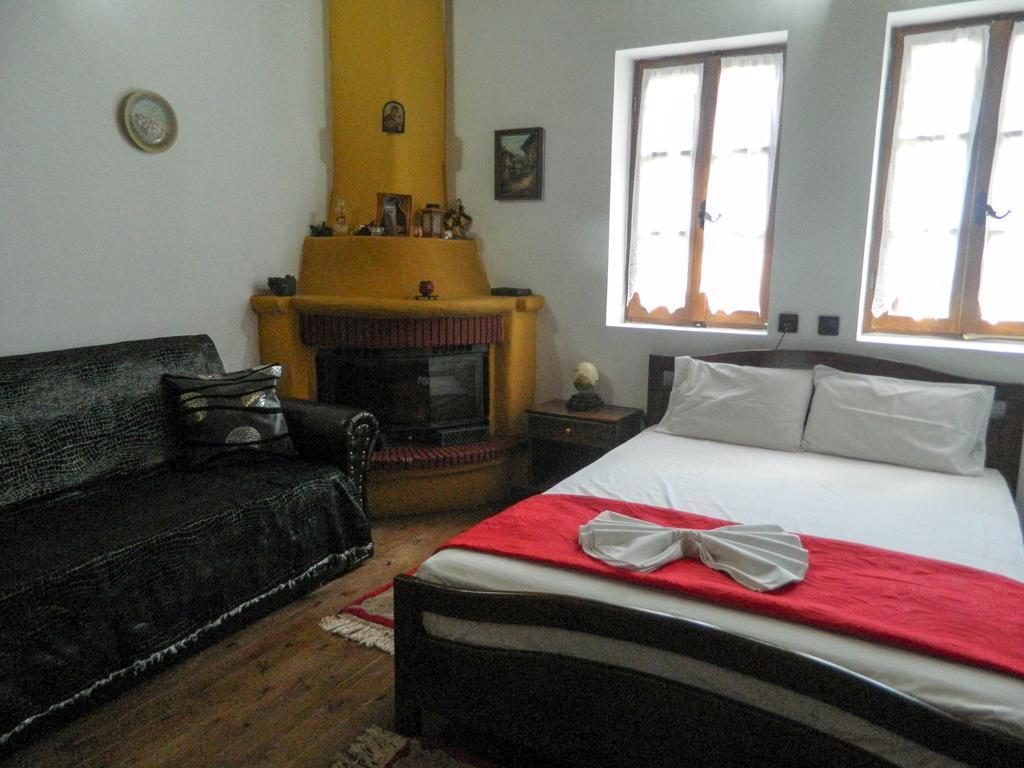 Guesthouse Klearchos Палеос-Пантелеймонас Экстерьер фото