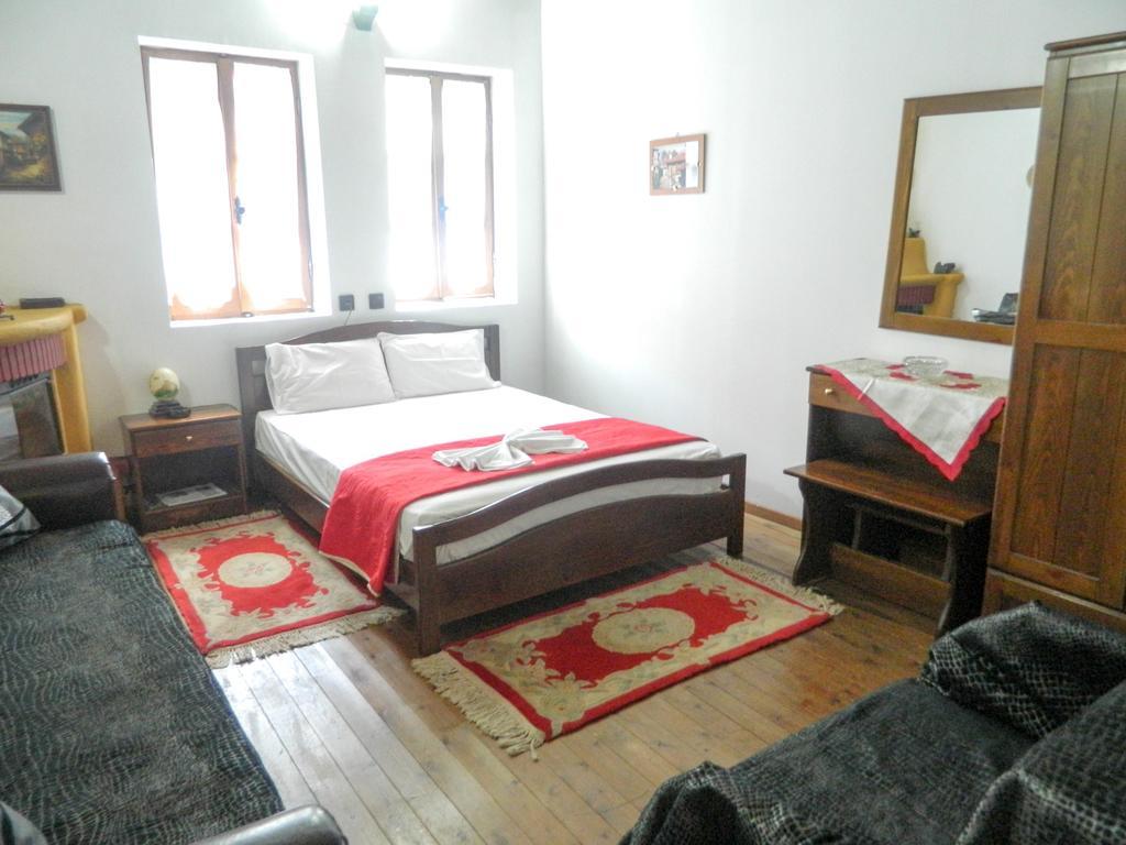 Guesthouse Klearchos Палеос-Пантелеймонас Экстерьер фото