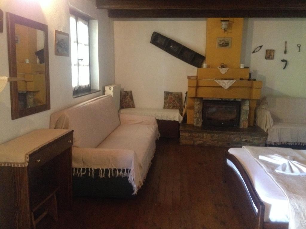Guesthouse Klearchos Палеос-Пантелеймонас Экстерьер фото